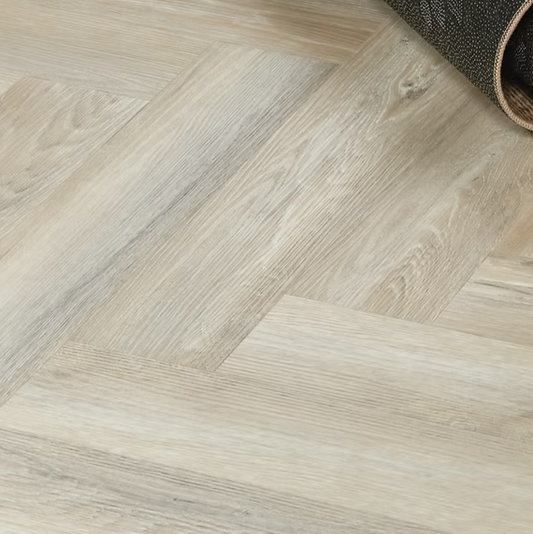 Nordikka Limed oak Herringbone LVT